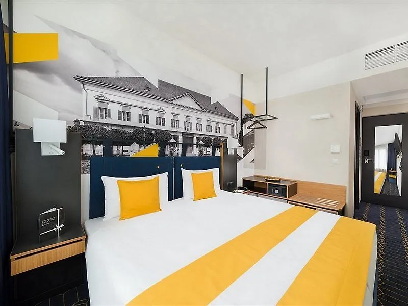 D8 Hotel Budapest 3*,  Hungary