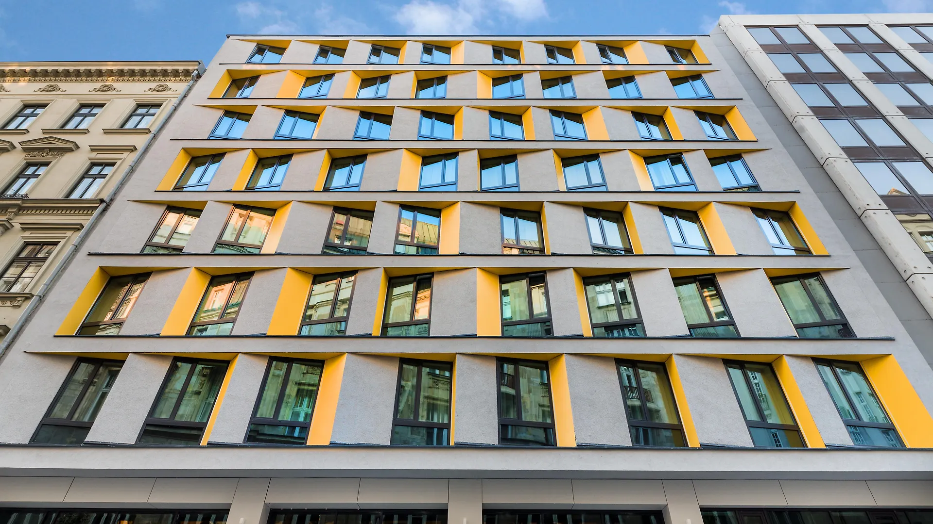 ***  D8 Hotel Budapest Ungern