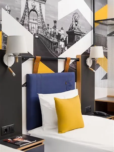 D8 Hotel Budapest 3*,  Hungary